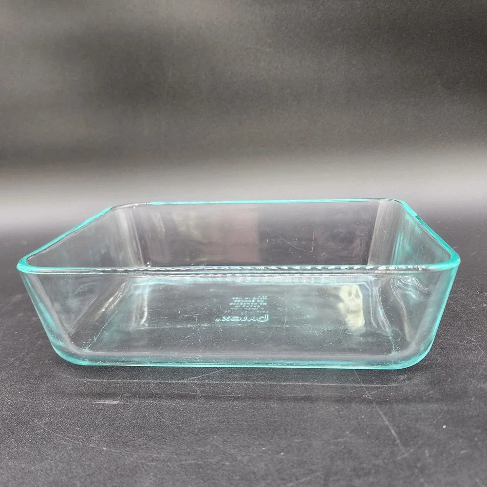 VTG Pyrex 6 Cup 1.5L Clear Glass Rectangular Food Baking Dish 7211 Made in USA